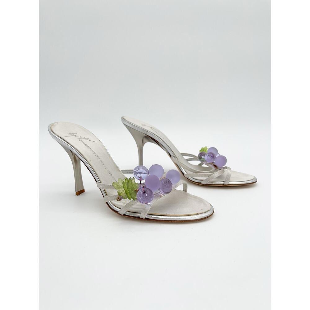 Giuseppe Zanotti Vintage Silver Satin Grape Embellished Mule Sandal Heels IT 38 - Picture 2 of 15